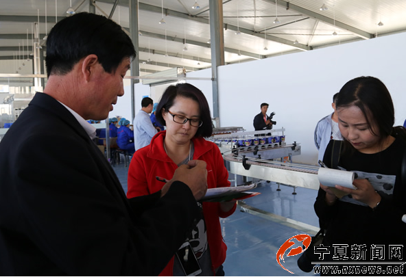 【網(wǎng)絡(luò)媒體“走轉(zhuǎn)改”】西吉縣扶貧攻堅“特色產(chǎn)業(yè)”帶動闖出新路子