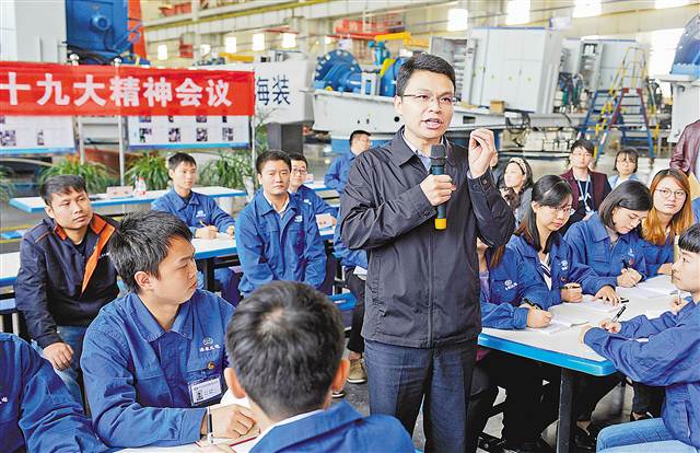 [領(lǐng)航新征程]黨代表胡棟向青年宣講十九大精神：青年的未來有廣闊舞臺