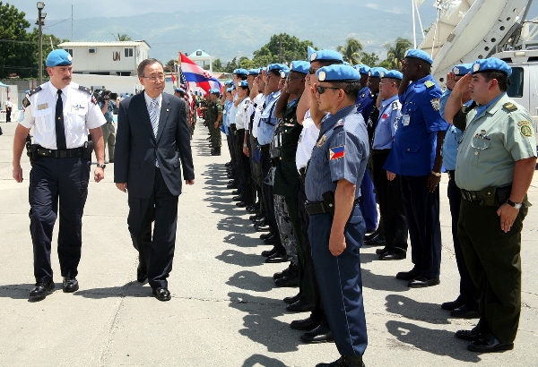 潘基文：中國(guó)應(yīng)在國(guó)際舞臺(tái)發(fā)揮更重要作用
